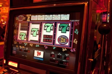The Dog House bonus round and free-spin feature on intanbet